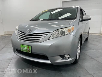 2013 Toyota Sienna Limited 7-Passenger 119.3" WB - miniatura 3