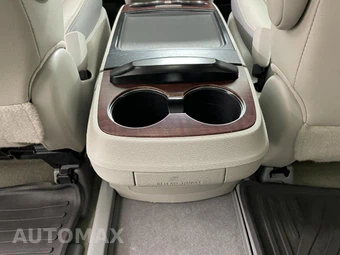 2013 Toyota Sienna Limited 7-Passenger 119.3" WB - miniatura 39