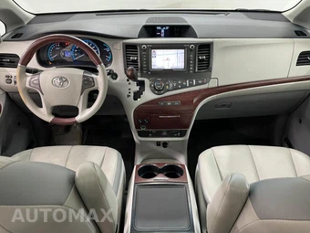 2013 Toyota Sienna Limited 7-Passenger 119.3" WB - miniatura 41