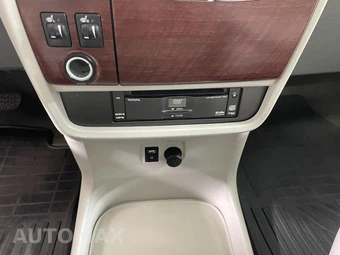 2013 Toyota Sienna Limited 7-Passenger 119.3" WB - miniatura 44