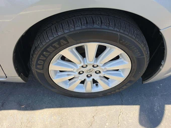 2013 Toyota Sienna Limited 7-Passenger 119.3" WB - miniatura 29