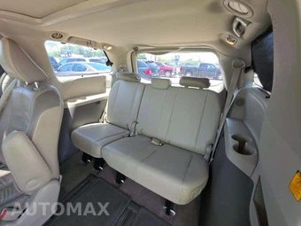 2013 Toyota Sienna Limited 7-Passenger 119.3" WB - miniatura 11