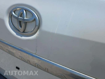 2013 Toyota Sienna Limited 7-Passenger 119.3" WB - miniatura 23