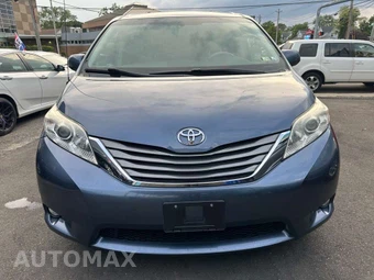 2013 Toyota Sienna Mobility XLE 7-Passenger 119.3" WB - miniatura 6