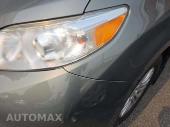 2013 Toyota Sienna XLE 8-Passenger 119.3" WB - miniatura 30