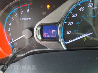 2013 Toyota Sienna XLE 8-Passenger 119.3" WB - miniatura 12