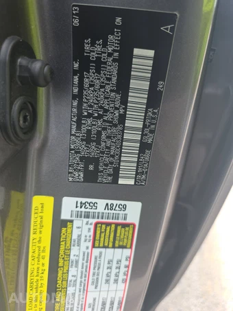 2013 Toyota Sienna XLE 8-Passenger 119.3" WB - miniatura 14