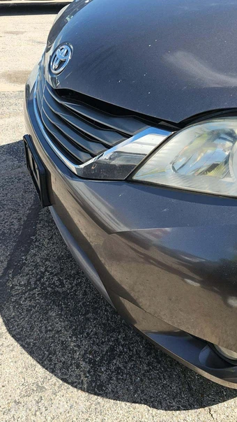 2013 Toyota Sienna XLE 8-Passenger 119.3" WB - miniatura 31