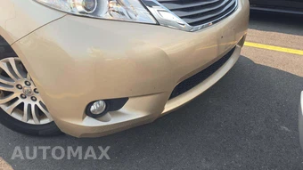 2013 Toyota Sienna XLE 8-Passenger 119.3" WB - miniatura 22