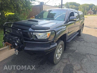 2013 Toyota Tacoma Crew Cab Medium Bed