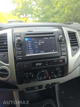 2013 Toyota Tacoma Crew Cab Medium Bed - miniatura 10