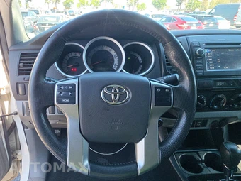 2013 Toyota Tacoma Crew Cab Medium Bed - miniatura 10