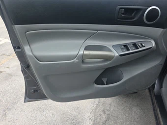 2013 Toyota Tacoma PreRunner Crew Cab Medium Bed - miniatura 9