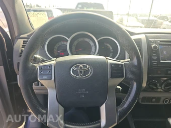 2013 Toyota Tacoma PreRunner Crew Cab Medium Bed - miniatura 10