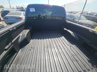 2013 Toyota Tacoma PreRunner Crew Cab Medium Bed - miniatura 18