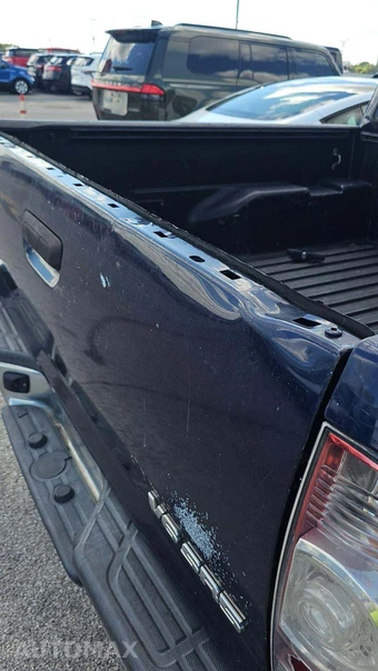 2013 Toyota Tacoma PreRunner Crew Cab Medium Bed – miniatura 23