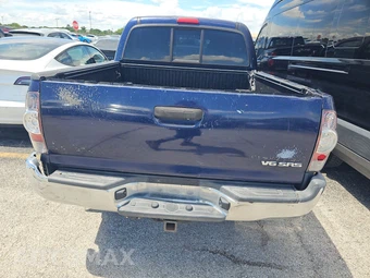 2013 Toyota Tacoma PreRunner Crew Cab Medium Bed – miniatura 5