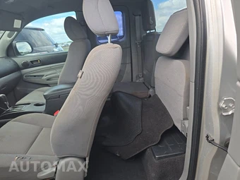 2013 Toyota Tacoma PreRunner Extended Cab Medium Bed w/Rear Doors – miniatura 13