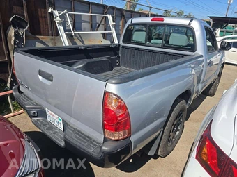 2013 Toyota Tacoma Regular Cab Medium Bed - miniatura 3