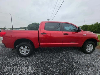 2013 Toyota Tundra Crew Cab Short Bed - miniatura 4
