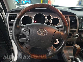 2013 Toyota Tundra Platinum Crew Cab Short Bed - miniatura 10