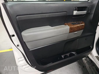 2013 Toyota Tundra Platinum Crew Cab Short Bed - miniatura 9