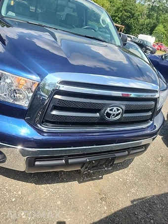 2013 Toyota Tundra Regular Cab Medium Bed - miniatura 2