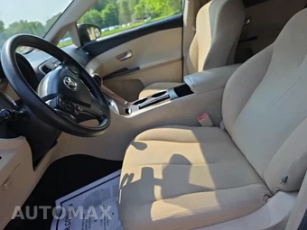 2013 Toyota Venza LE – miniatura 13