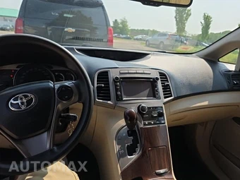 2013 Toyota Venza LE – miniatura 14