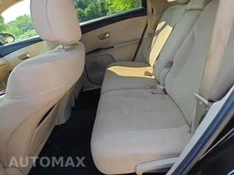 2013 Toyota Venza LE – miniatura 16