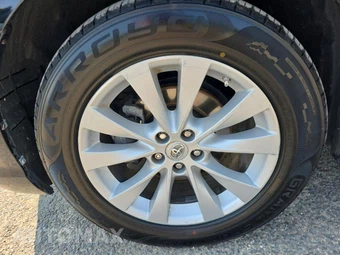 2013 Toyota Venza LE – miniatura 8