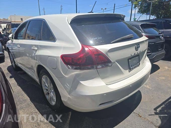 2013 Toyota Venza LE – miniatura 2