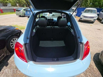 2013 Volkswagen Beetle 2.5L Hatchback - miniatura 14