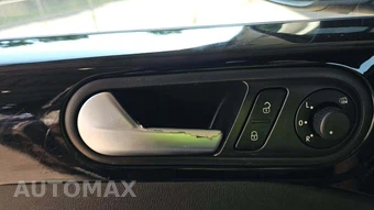 2013 Volkswagen Beetle 2.5L Hatchback – miniatura 22