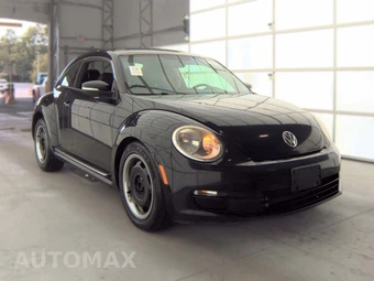 2013 Volkswagen Beetle 2.5L Hatchback – miniatura 3