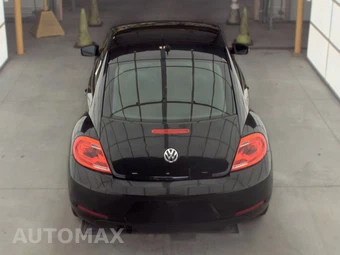 2013 Volkswagen Beetle 2.5L Hatchback – miniatura 5