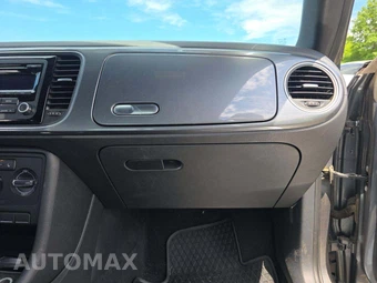 2013 Volkswagen Beetle 2.5L Hatchback – miniatura 19