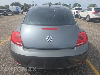 2013 Volkswagen Beetle 2.5L Hatchback w/Sunroof - miniatura 5