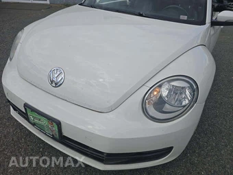 2013 Volkswagen Beetle Convertible 2.5L – miniatura 27