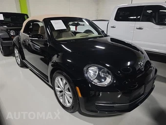2013 Volkswagen Beetle Convertible TDI – miniatura 3