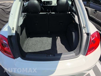 2013 Volkswagen Beetle TDI Hatchback w/Sunroof, Sound & Navigation - miniatura 14