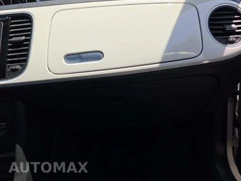 2013 Volkswagen Beetle TDI Hatchback w/Sunroof, Sound & Navigation - miniatura 19