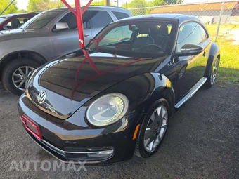 2013 Volkswagen Beetle Turbo Fender Edition Hatchback