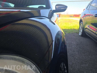 2013 Volkswagen Beetle Turbo Fender Edition Hatchback - miniatura 25