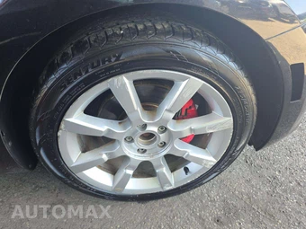 2013 Volkswagen Beetle Turbo Fender Edition Hatchback - miniatura 33