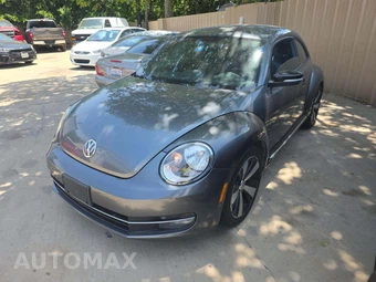 2013 Volkswagen Beetle Turbo Hatchback