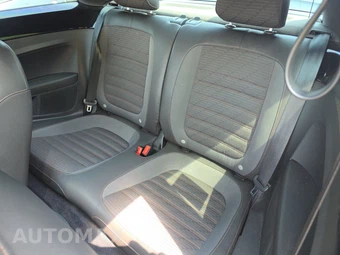 2013 Volkswagen Beetle Turbo Hatchback w/Sunroof & Sound - miniatura 13