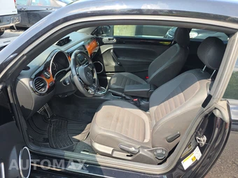 2013 Volkswagen Beetle Turbo Hatchback w/Sunroof & Sound - miniatura 7