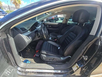 2013 Volkswagen CC R-Line - miniatura 3