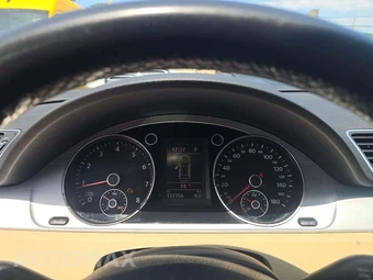 2013 Volkswagen CC Sport Plus - miniatura 6
